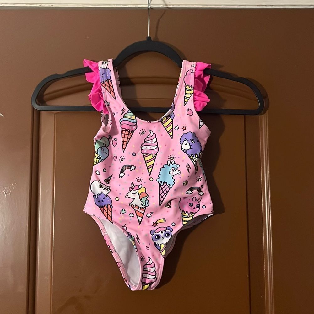 Baby swimsuit 